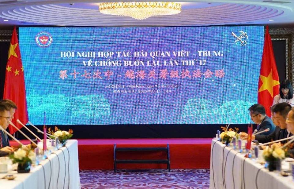 Hải quan Việt  - Trung tăng cường đấu tranh chống buôn lậu