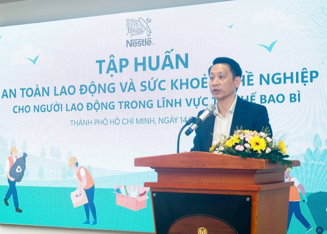 Nestlé Việt Nam thúc đẩy thực hành an toàn vệ sinh lao động trong quản lý rác thải