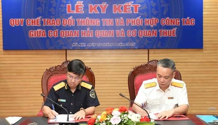Cục Thuế và Cục Hải quan ký Quy chế mới tăng cường trao đổi thông tin, chống gian lận