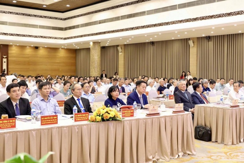 Các đại biểu tham dự hội thảo 