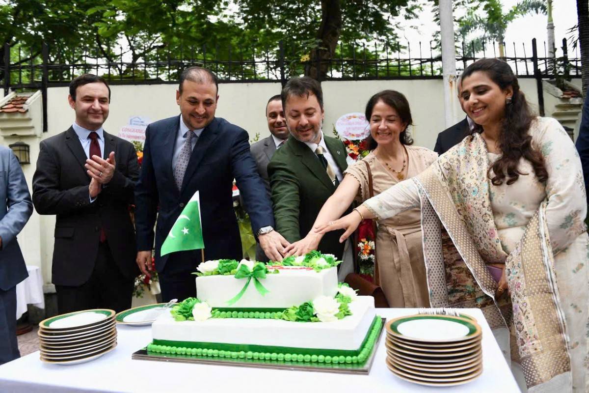 Đại sứ Pakistan tại Việt Nam: “Hòa bình và đoàn kết là sức mạnh để xây dựng tương lai”