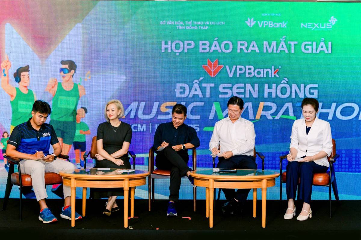 VPBank Đất Sen Hồng Music Marathon 2025 đóng góp cho hoạt động nghiên cứu, bảo tồn Sếu đầu đỏ