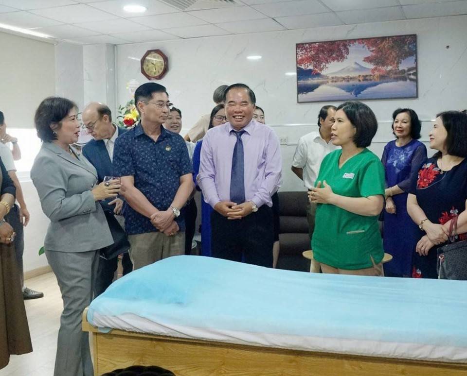 Khai trương đơn vị Vật lý trị liệu Việt – Nhật tại Bệnh viện Sài Gòn ITO Phú Nhuận