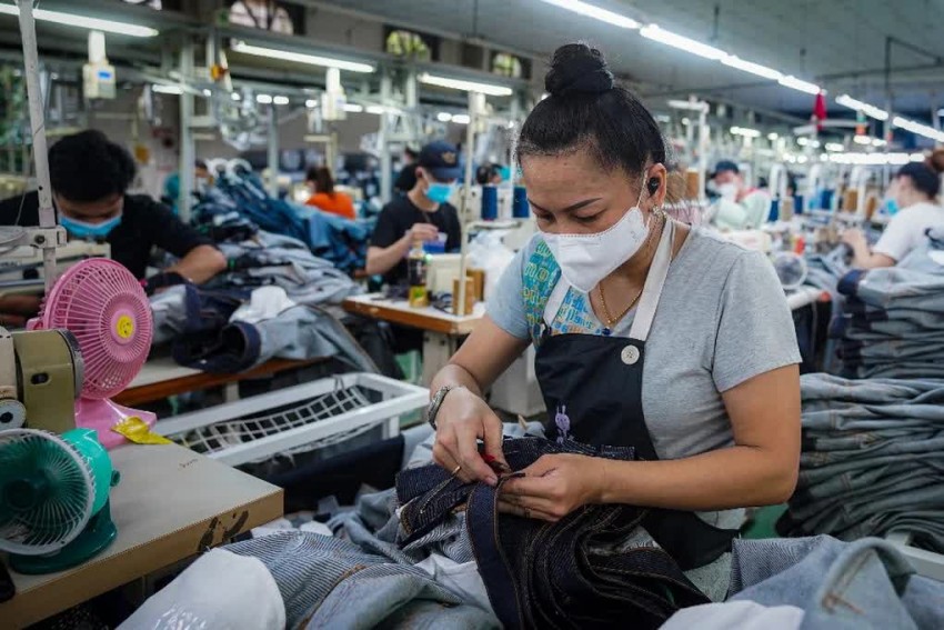 Bảo hiểm thất nghiệp: Bài toán lợi ích rõ ràng khi đóng 1%, hưởng 60%