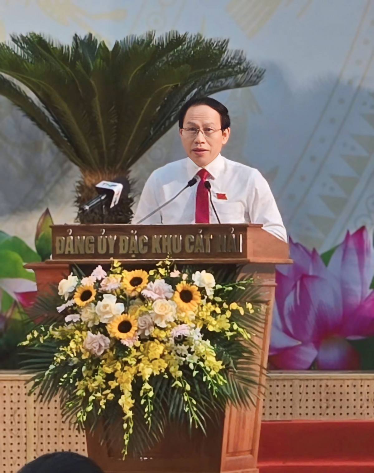 Bí thư Thành ủy Hải Phòng Lê Tiến Châu phát biểu chỉ đạo tại Đại hội