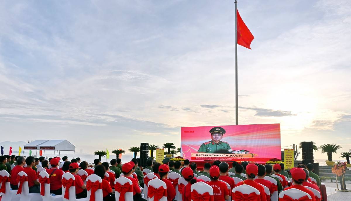 Khánh Hòa cùng “1 tỷ bước chân tiến vào kỷ nguyên mới”