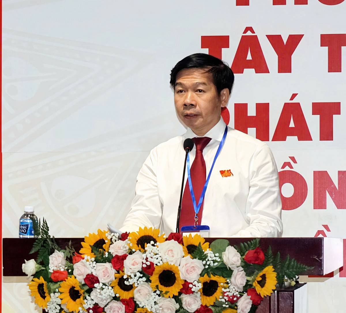 Bí thư Đảng ủy Đào Minh Chánh 