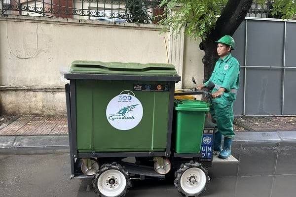 Hà Nội dự kiến tăng giá thu gom rác tối đa 43.000 đồng/người/tháng