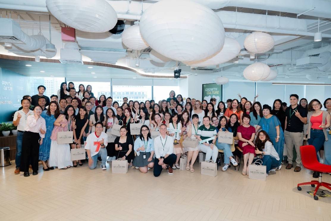 Các chương trình kết nối và đào tạo được tổ chức thường xuyên, giúp nhân viên phát triển kỹ năng và bứt phá giới hạn