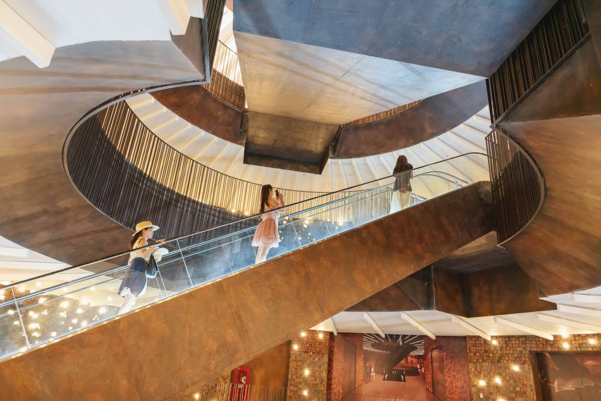 Nhà ga Moon Kingdom được lấy cảm hứng từ chiếc nón lá Việt Nam