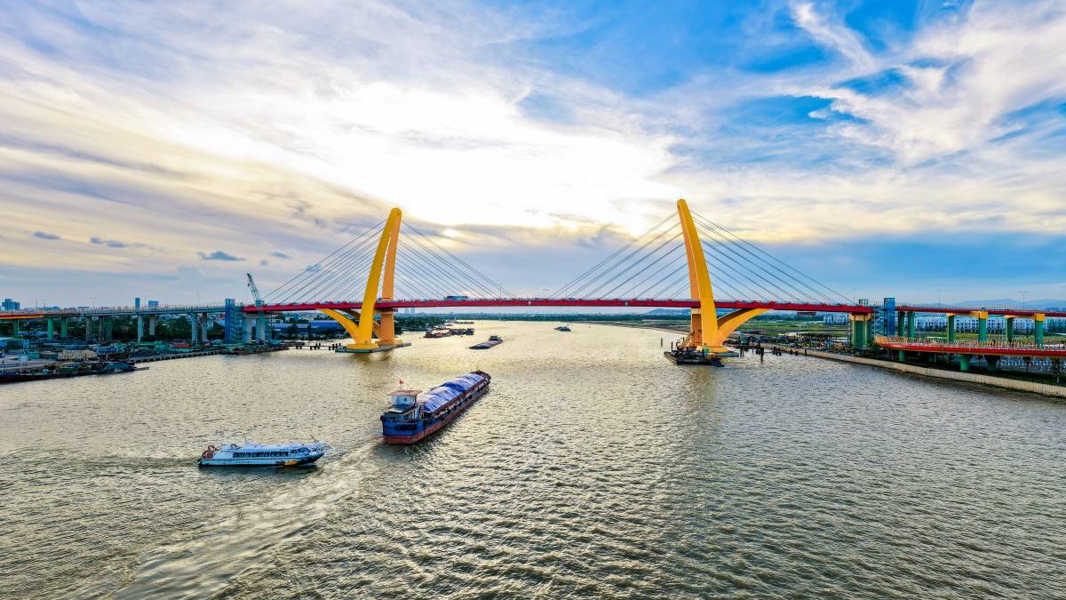 Cầu Máy Chai có chiều dài gần 2,2km