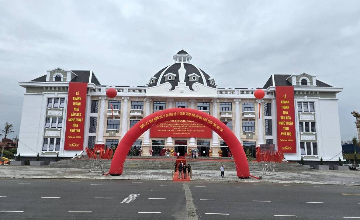 Phú Thọ khánh thành Nhà Văn hóa Nghệ thuật 426 tỷ đồng