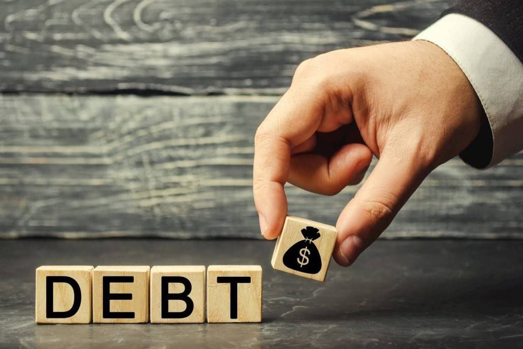 Áp lực đáo hạn trái phiếu doanh nghiệp cuối năm 2025: Nhóm bất động sản dẫn đầu
