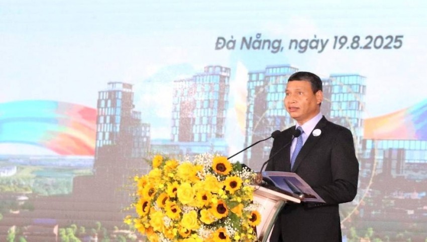 Phó Chủ tịch Thường trực UBND thành phố Hồ Kỳ Minh phát biểu tại lễ khởi công.