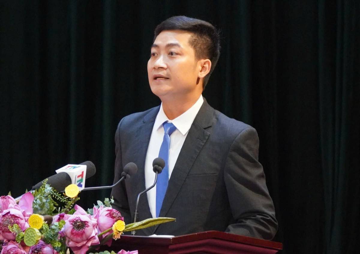 Phó giáo sư Đoàn Văn Trường, Bí thư Đảng bộ xã Pù Nhi (ảnh: Minh Hải)