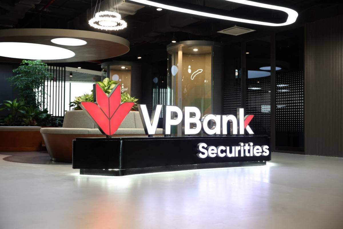 Hai bom tấn sắp IPO ngành chứng khoán: VPBankS và TCBS có gì?