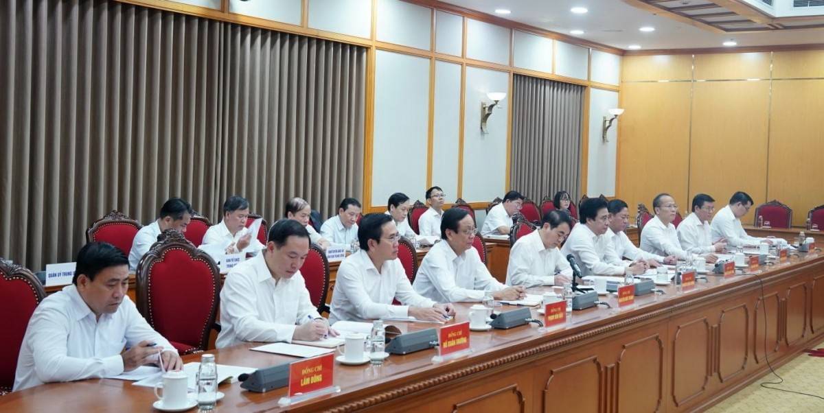 Khánh Hòa dưới lá cờ vẻ vang của Đảng: Phát huy truyền thống cách mạng, đoàn kết tiến vào kỷ nguyên mới