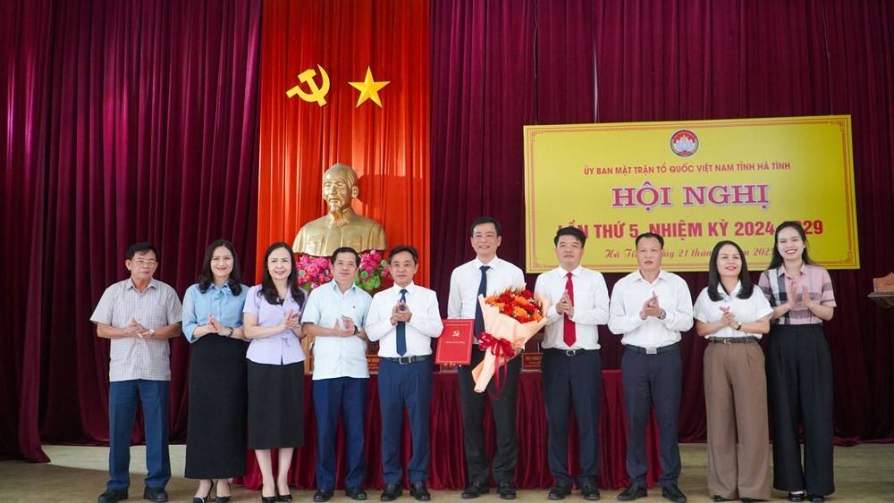 Ông Nguyễn Thành Đồng làm Phó Chủ tịch TT Ủy ban MTTQ Việt Nam tỉnh Hà Tĩnh Ông Nguyễn Thành Đồng làm Phó Chủ tịch Thường trực Ủy ban MTTQ Việt Nam tỉnh Hà Tĩnh