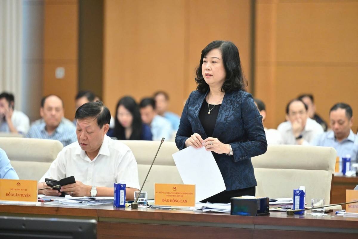 Cảnh báo: Mua bán thuốc qua mạng, tỷ lệ thuốc giả có thể chiếm tới 50%