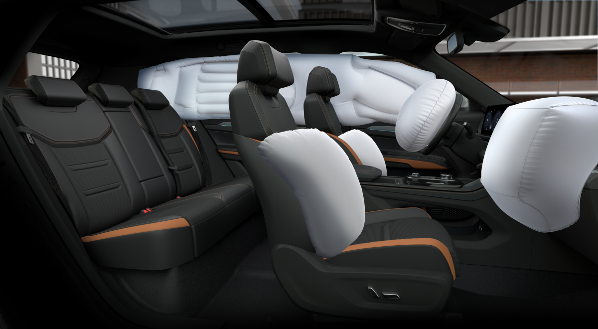 Ford Territory phiên bản mới được trang bị 6 túi khí bảo vệ tối đa cho cả người lái và hành khách, tăng cường an toàn trong trường hợp xảy ra va chạm