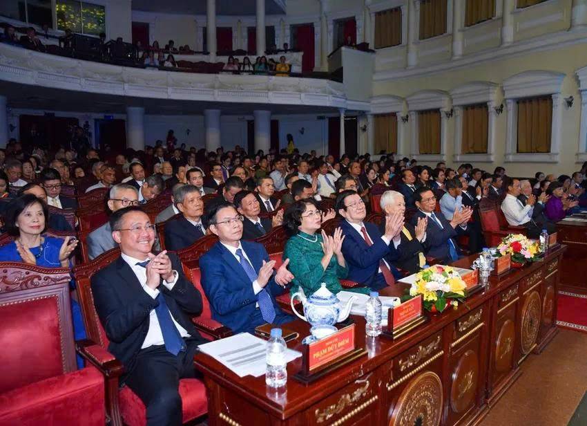 Các lãnh đạo, nguyên lãnh đạo qua các thời kỳ dự Lễ kỷ niệm