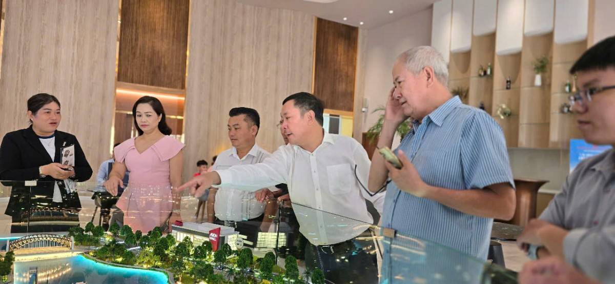 Thị trường bất động sản phía Nam phục hồi, căn hộ ven sông thu hút người mua