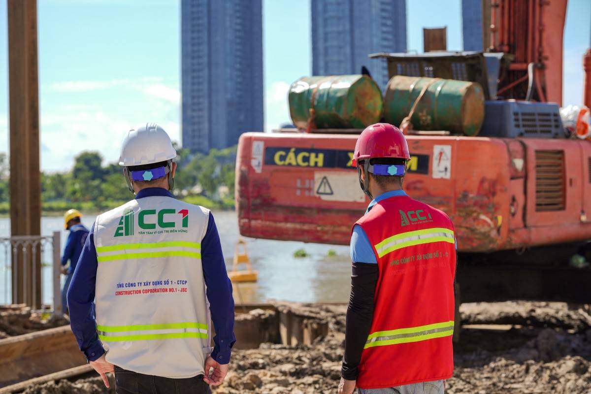 CC1 – nhà thầu chính tại dự án cầu đi bộ qua sông Sài Gòn