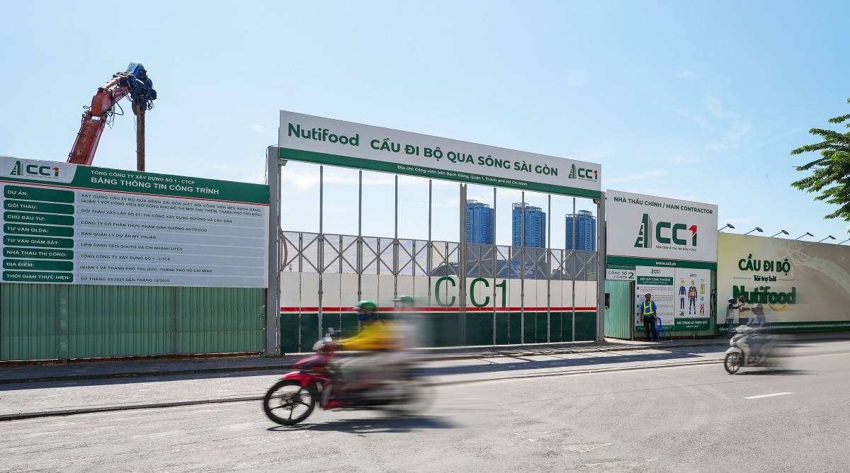 CC1 – nhà thầu chính tại dự án cầu đi bộ qua sông Sài Gòn