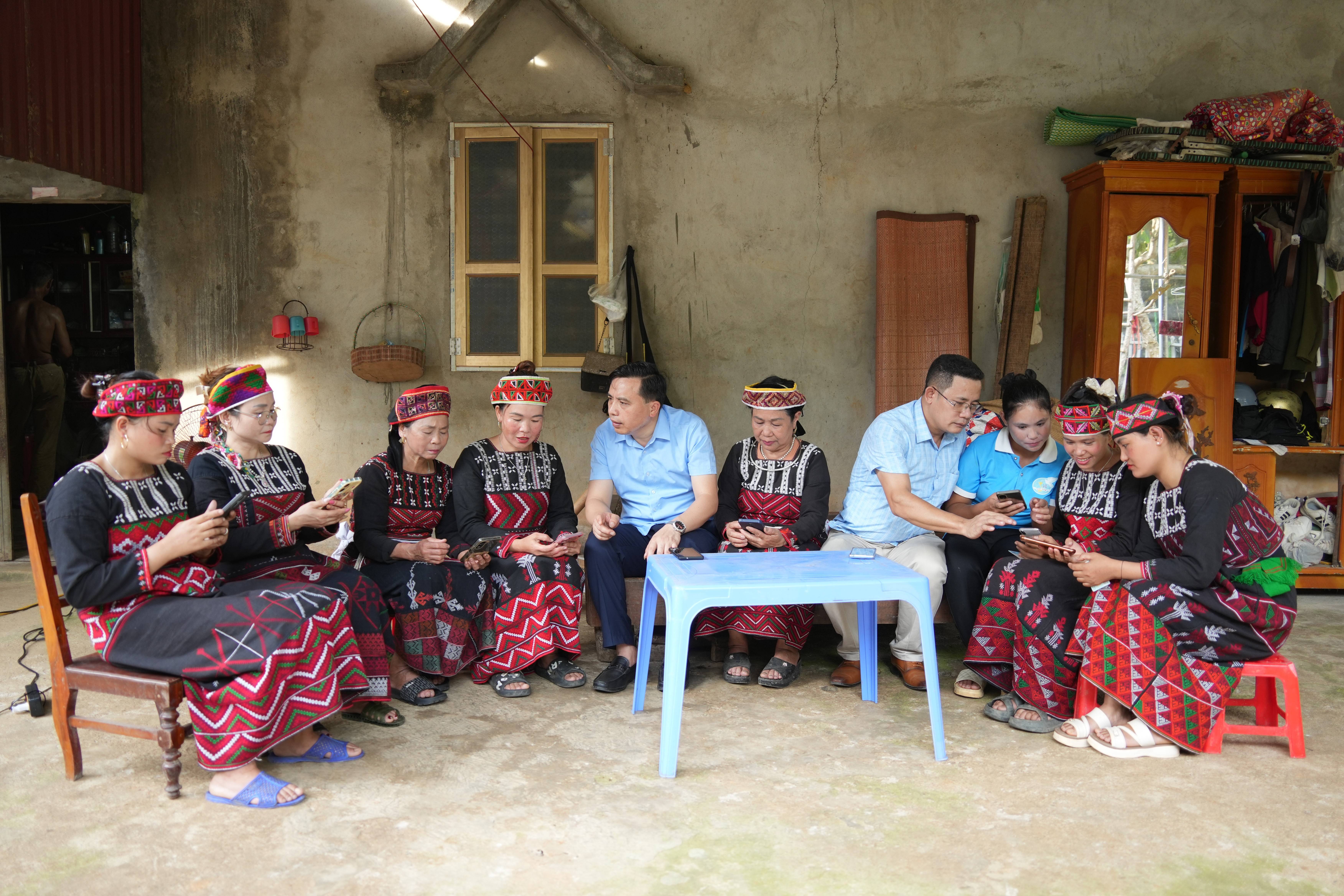 Lào Cai: Bảo Hà – Điểm sáng đưa dịch vụ công trực tuyến đến từng thôn, bản