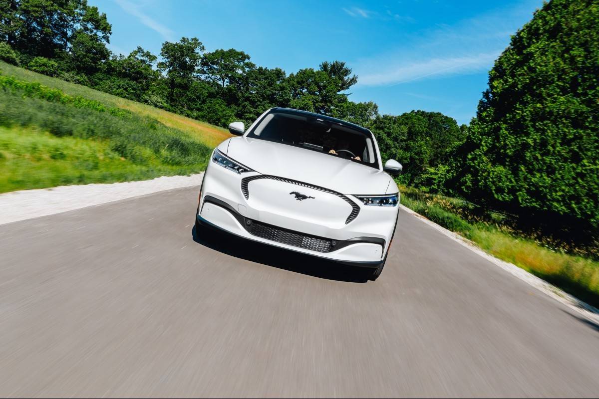 Ford ra mắt xe điện Mustang Mach-E đầu tiên tại Việt Nam