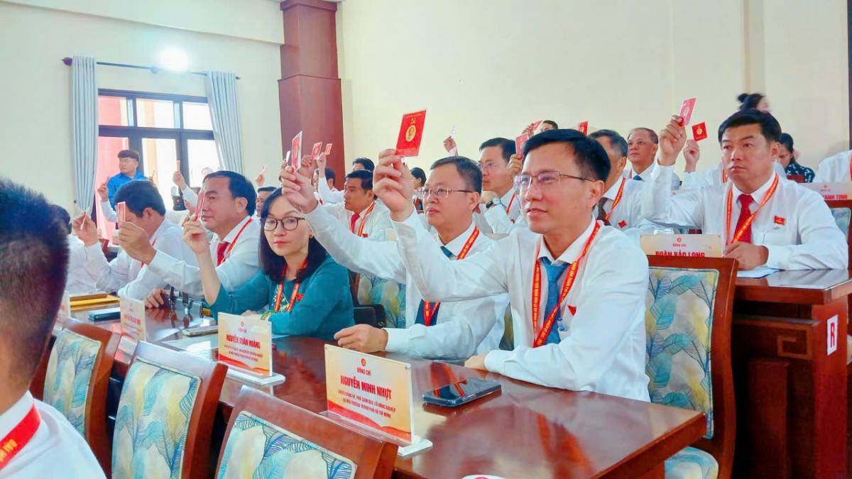 100% đại biểu thống nhất với văn kiện , nghị quyết của nhiệm kỳ 2025- 2030.