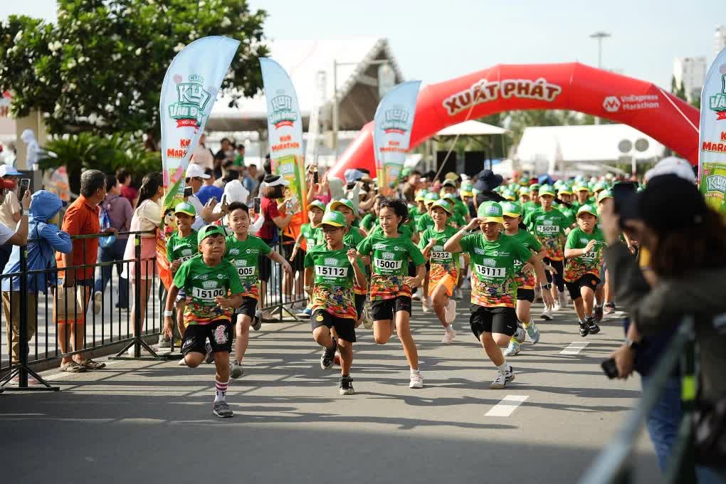 VnExpress Marathon Libera Nha Trang 2025 – bước chân sôi động từ thành phố Vịnh đẹp thế giới