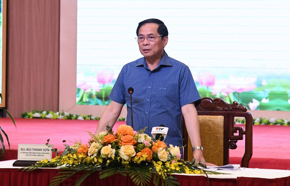 Phó Thủ tướng Bùi Thanh Sơn làm việc với 5 địa phương, thúc giải ngân đầu tư công