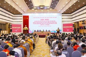 Doanh nhân Đỗ Quang Hiển được vinh danh vì những đóng góp xuất sắc cho cộng đồng