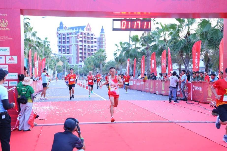 Tưng bừng khai mạc Sport Festival 2025 Lâm Đồng