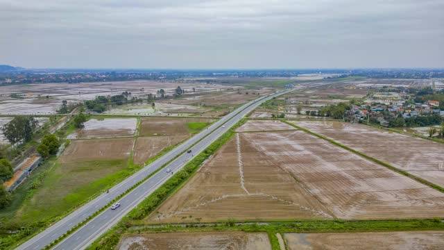 Kiến nghị đẩy nhanh tiến độ cao tốc Hưng Yên – Ninh Bình dài 46,8 km