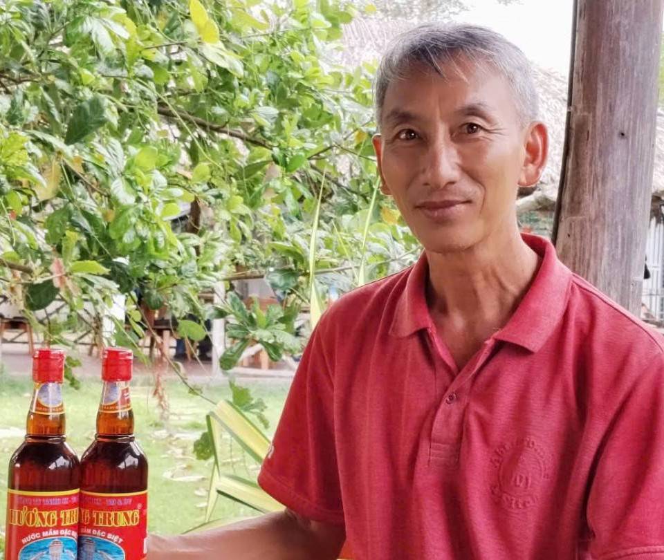 Nghệ nhân Nguyễn Xuân Hiền: Khi chén nước mắm kể chuyện đời người