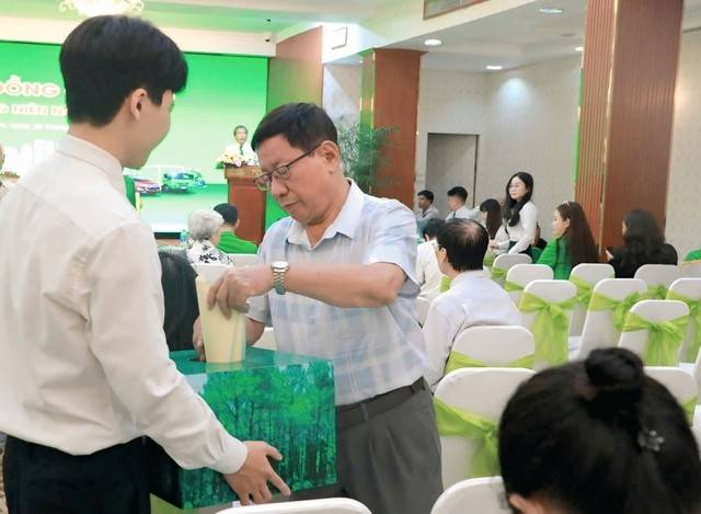 Chủ tịch Mai Linh: “Tinh thần chiến binh áo xanh” sẽ giúp công ty vượt khó khăn