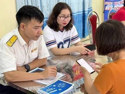 Thuế TP. Hà Nội ra quân hỗ trợ người dân nộp thuế
