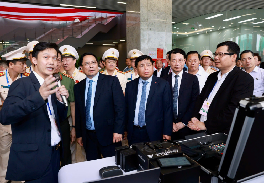 Thấy gì từ quốc gia dầu mỏ trở thành ‘thủ phủ AI’ dẫn đầu thế giới?