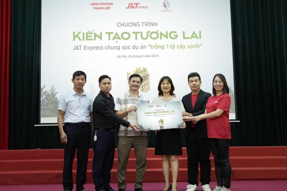Chung sức trồng một tỷ cây xanh, kiến tạo tương lai