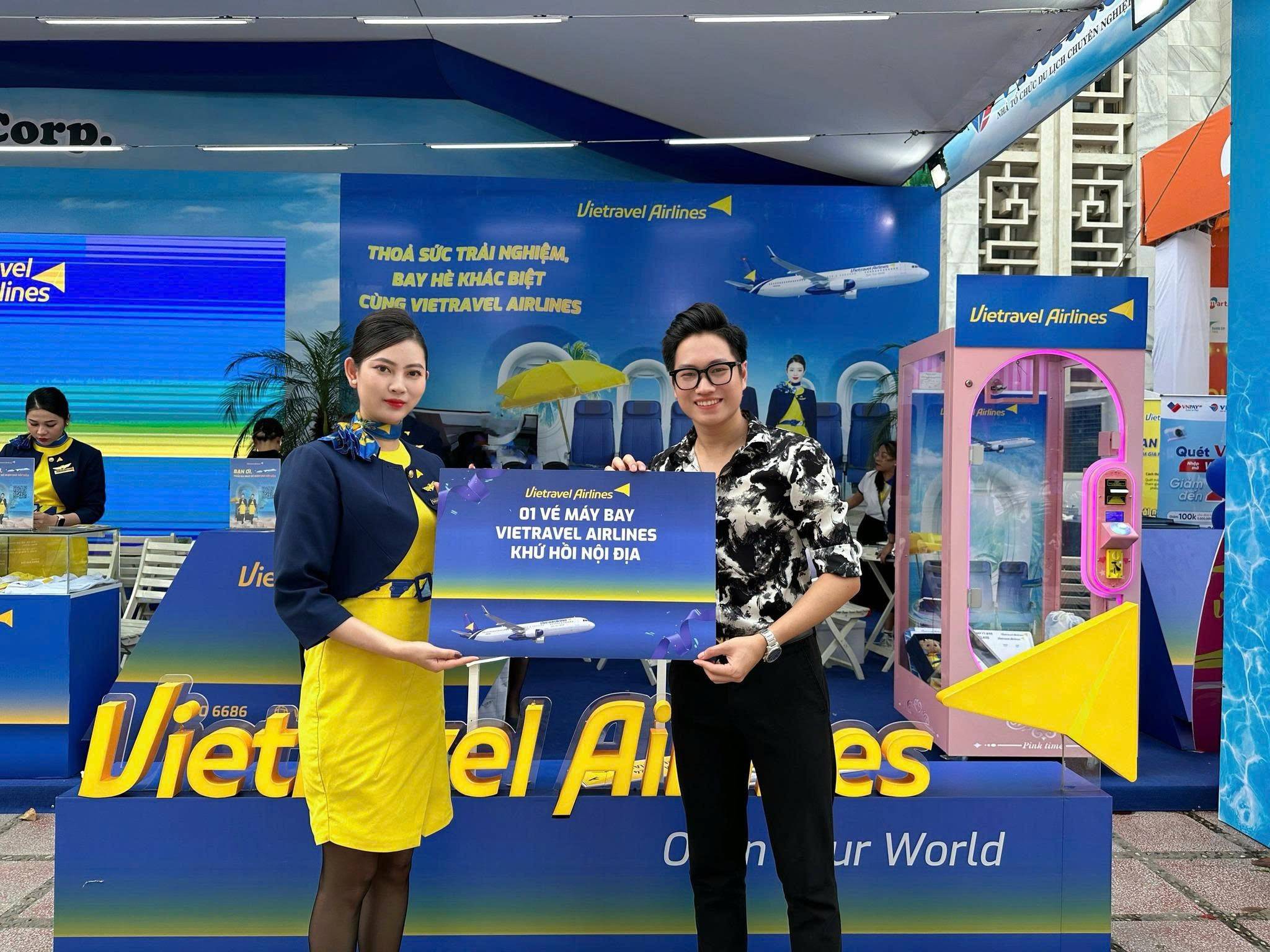 Vietravel Airlines tham gia Triển lãm Thành tựu Đất nước nhân kỷ niệm 80 năm Quốc khánh
