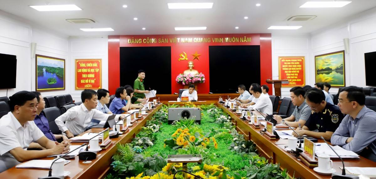 Phú Thọ: Tăng cường kiểm soát, quyết liệt đấu tranh chống buôn lậu và hàng giả