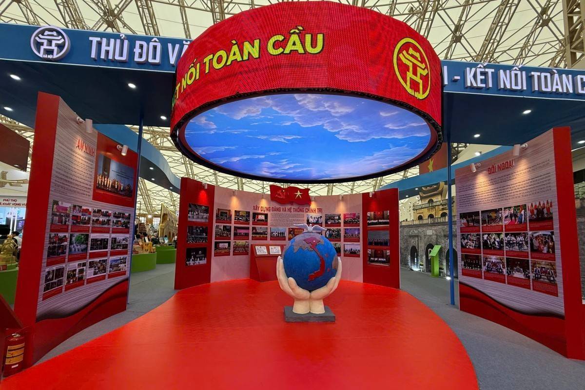 Không gian Triển lãm “Thành tựu kinh tế - xã hội Thủ đô Hà Nội”: Không gian kết nối ký ức, hiện tại và tương lai