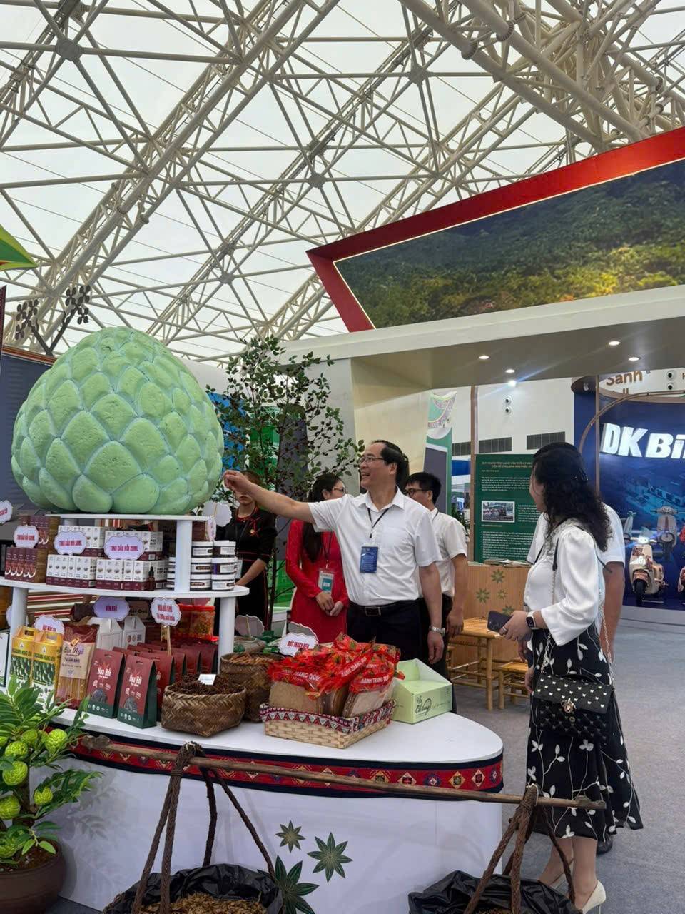 Lạng Sơn – Bản sắc địa đầu, khát vọng vươn xa tại Triển lãm thành tựu 80 năm Quốc khánh