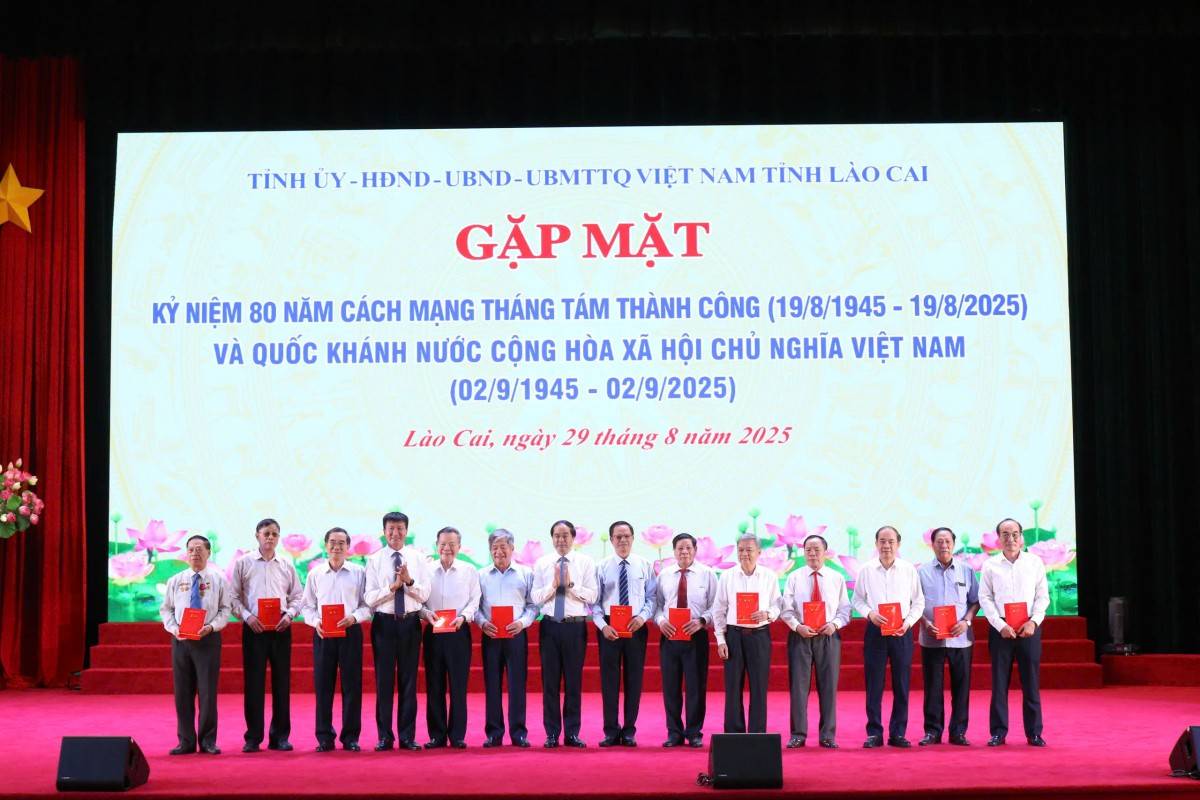 Lào Cai phấn đấu đến năm 2030 thành tỉnh phát triển “xanh, hài hòa, bản sắc, hạnh phúc”