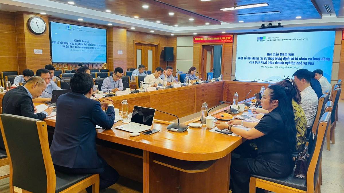 Kinh tế tư nhân Việt Nam: Doanh nhân chờ hành động thực chất