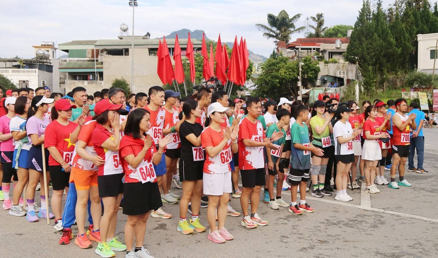 Bắc Hà mùa lúa chín: Điểm hẹn thể thao và du lịch hút hồn du khách
