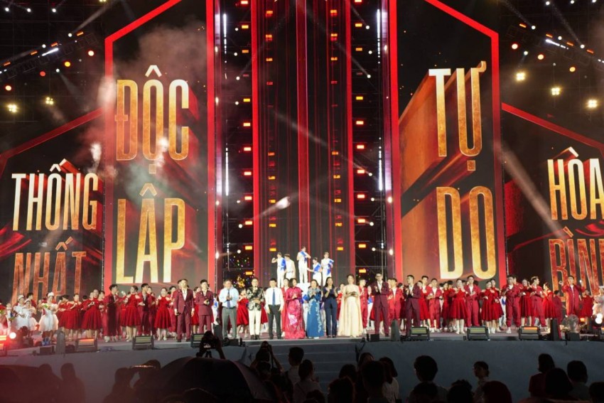 Hà Nội – Sáng mãi khát vọng Việt Nam: Bản giao hưởng nghệ thuật tôn vinh lịch sử và khát vọng tương lai
