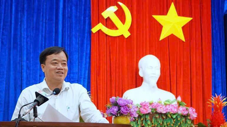 đồng chí Huỳnh Quốc Việt, Ủy viên dự khuyết Ban Chấp hành Trung ương Đảng, Phó Bí thư Thường trực Tỉnh ủy, Trưởng Ban Chỉ đạo 35 tỉnh Cà Mau